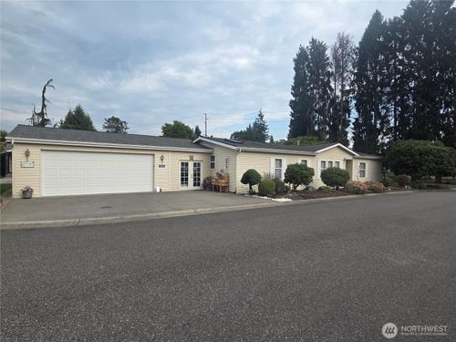 3-572 Andrew Dr, Burlington, WA, 98233-1450 | Card Image