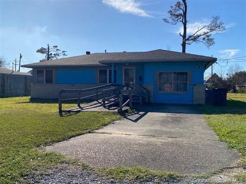 1313 Greenroad St, Westlake, LA, 70669-4607 | Card Image