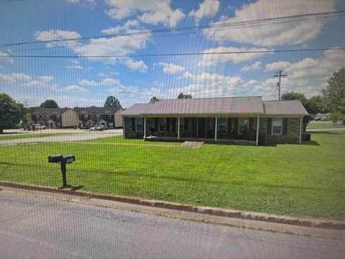 1012 Freda St, Pulaski, TN, 38478 | Card Image
