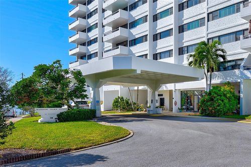 apt-201-30 Turner St, CLEARWATER, FL, 33756-5255 | Card Image
