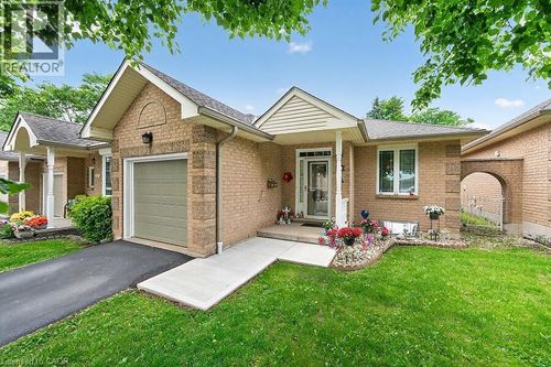50 Critzia Dr, Mount Hope, ON, L0R1W0 | Card Image