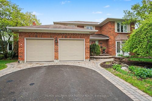 6115 Voyageur Drive, Orleans - Convent Glen and Area, ON, K1C2X5 | Card Image