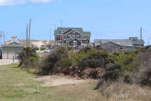 7222 S Virginia Dare Trl, Nags Head, NC, 27959-9128 | Card Image