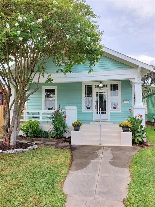 3622 Avenue S, Galveston, TX, 77550 | Card Image