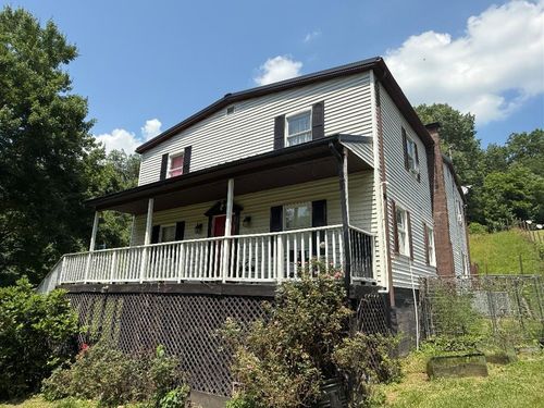 42 Griffith Ct, Greenup, KY, 41144-6110 | Card Image