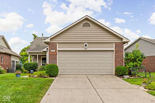 6935 Steinmeier Dr W, Indianapolis, IN, 46220-3961 | Card Image