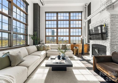 ste-603-715 N Graham St, Charlotte, NC, 28202-2051 | Card Image