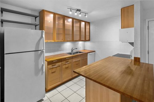 apt-d2-1015 Sw 9th St, Gainesville, FL, 32601-2866 | Card Image