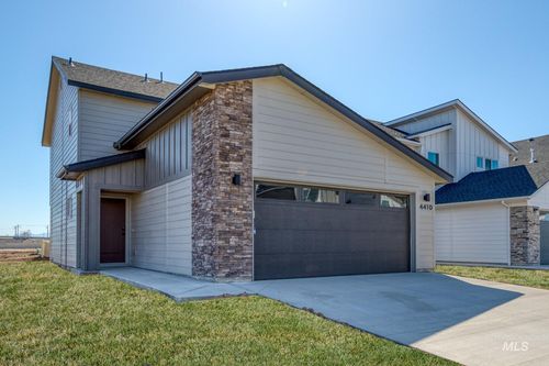 4410 N Magical Creek Ave, Meridian, ID, 83646-1766 | Card Image
