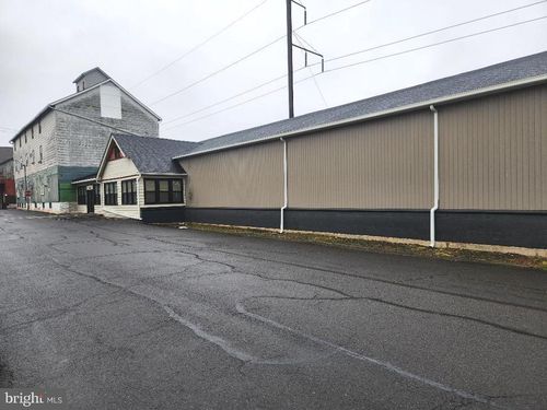 1060 Greeley Ave, IVYLAND, PA, 18974-1773 | Card Image