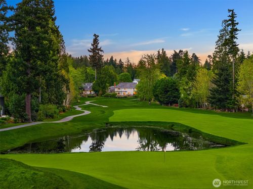 1245 High School Rd Ne, Bainbridge Island, WA, 98110-3909 | Card Image