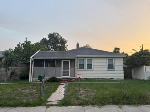 3920 Haines Road N, St Petersburg, FL, 33703 | Card Image