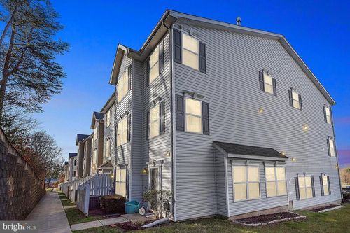 8055 Brookstone Ct, SEVERN, MD, 21144-4409 | Card Image