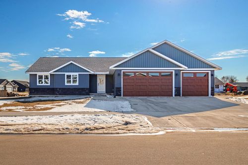 1818 Arches Drive, Holmen, WI, 54636 | Card Image