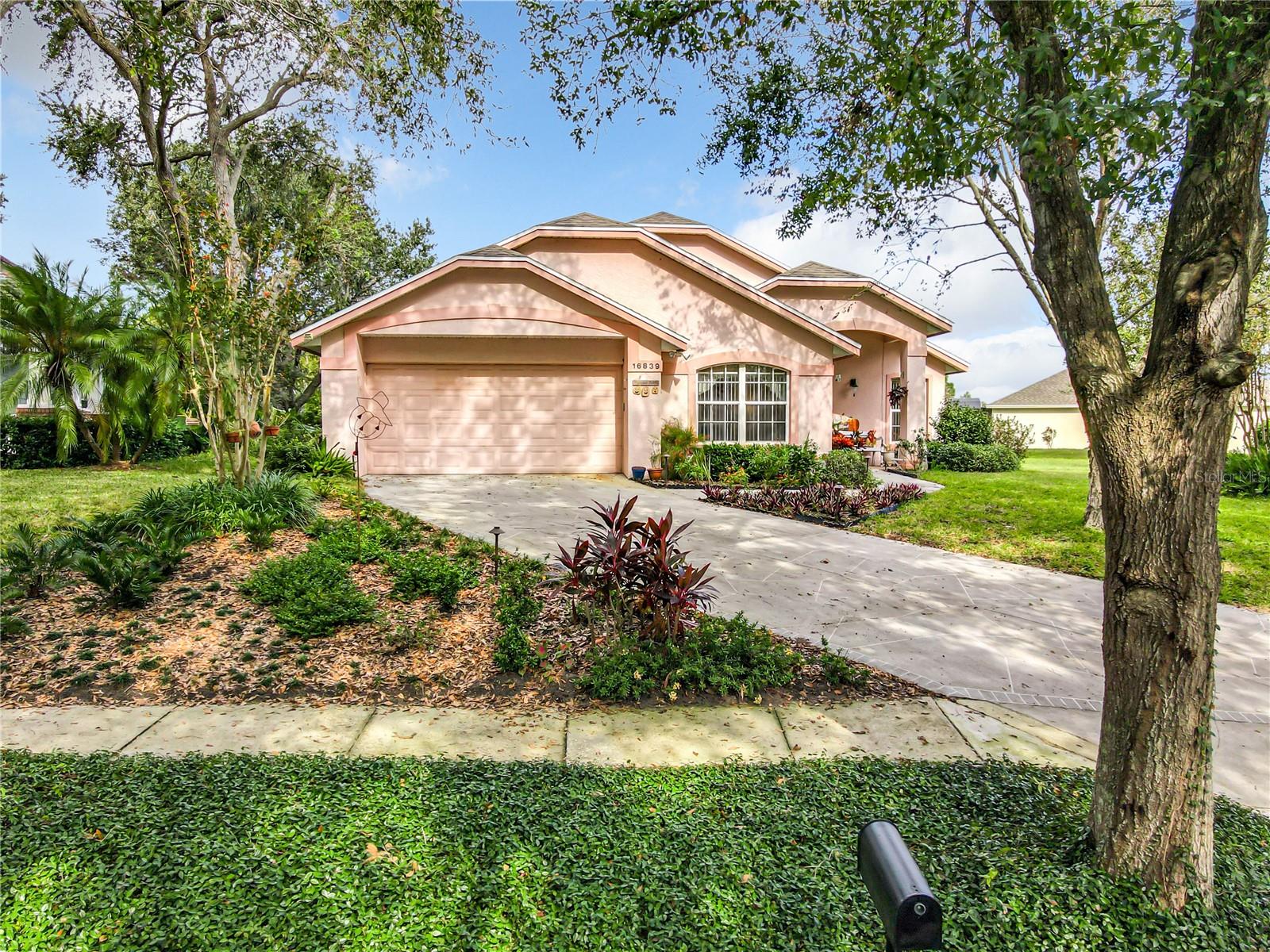 16839 Rockwell Heights Ln, Sold in Clermont - Zoocasa
