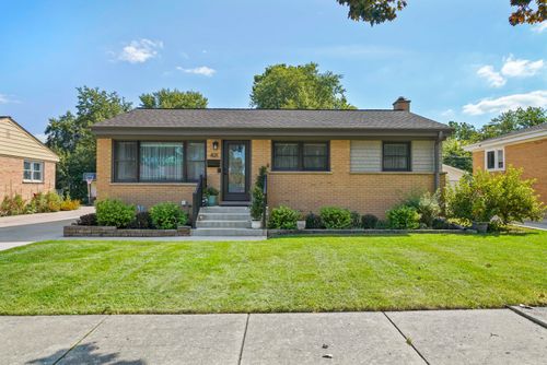 421 Vassar Ln, Des Plaines, IL, 60016-2036 | Card Image