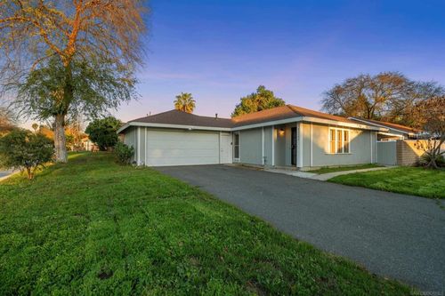 31133 Camino Del Este, Temecula, CA, 92591 | Card Image