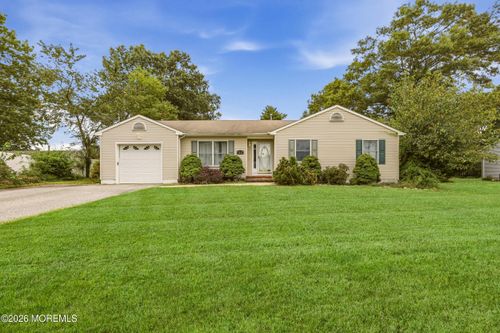 1817 3rd Avenue, Toms River, NJ, 08757 | Card Image