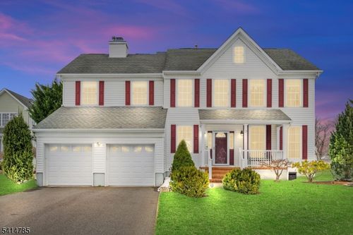 7 Wolverton Ln, Hillsborough, NJ, 08844-4387 | Card Image