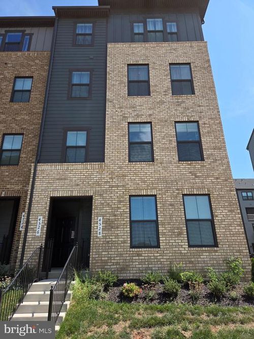 190-4528 Dandelion Loop, CHANTILLY, VA, 20151 | Card Image