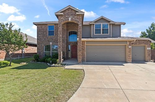 525 Destin Dr, Fort Worth, TX, 76131-4254 | Card Image