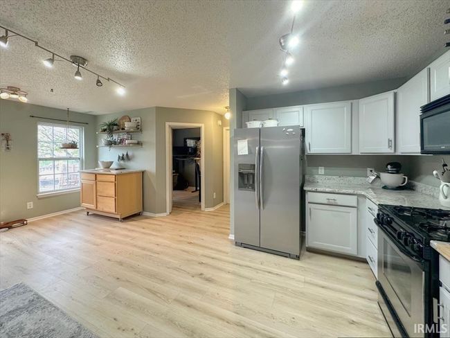 12851 Freedom Dr, House other with 4 bedrooms, 3 bathrooms and null parking in Fishers IN | Image 8