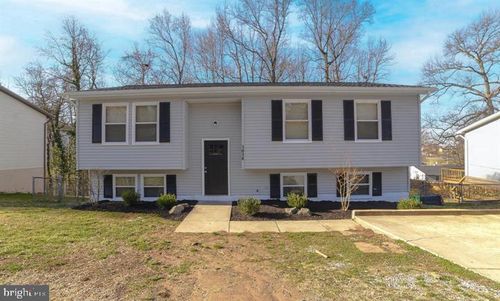1016 Hill Rd, LANDOVER, MD, 20785-4342 | Card Image