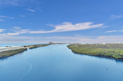 1924-500 Bayview Dr, Sunny Isles Beach, FL, 33160-4780 | Card Image