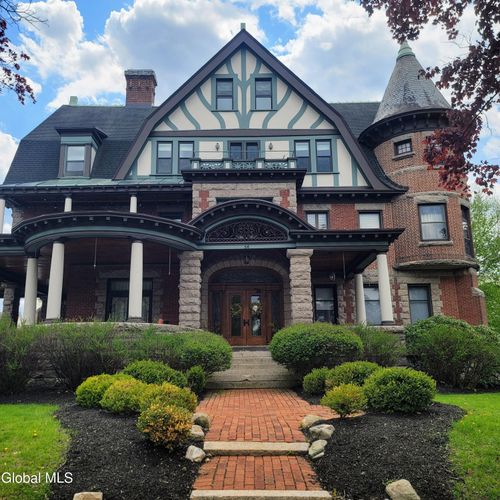 apt-1-56 Union Avenue, Saratoga Springs, NY, 12866 | Card Image