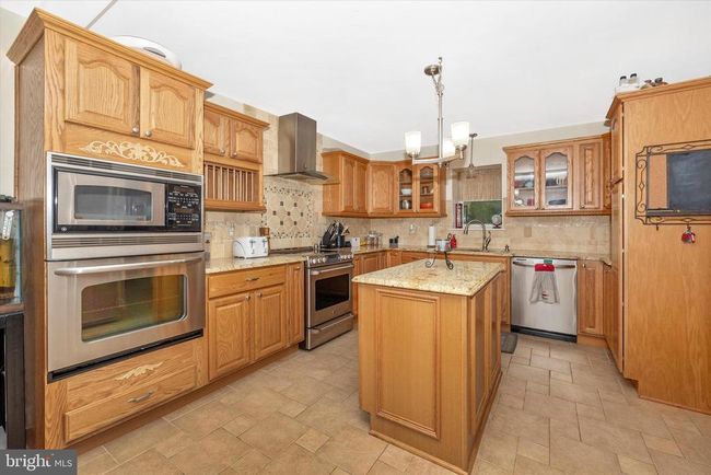 8842 Hawbottom Rd, House other with 3 bedrooms, 4 bathrooms and null parking in MIDDLETOWN MD | Image 41