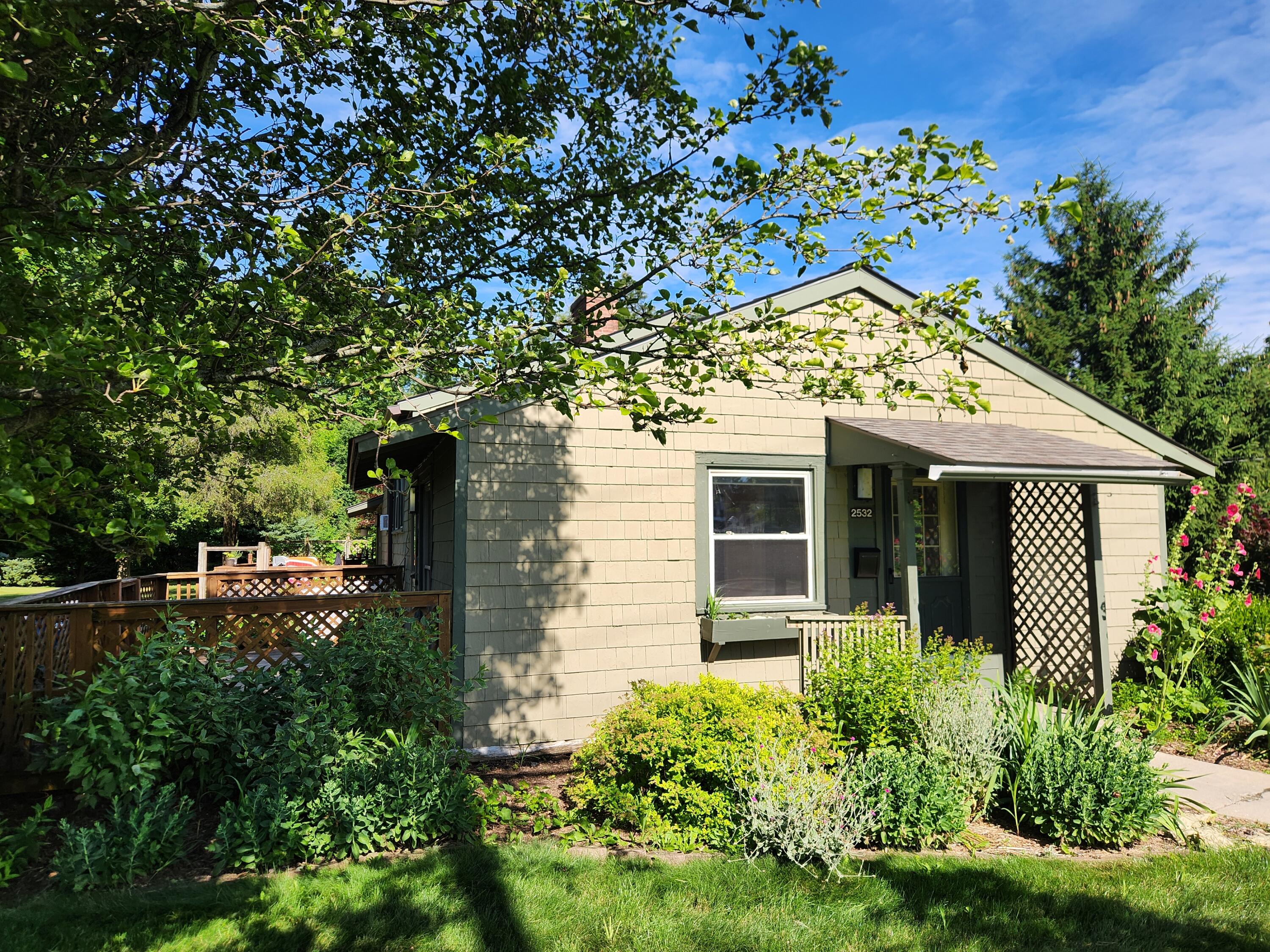 Pittsfield Blvd, Ann Arbor, MI 48104