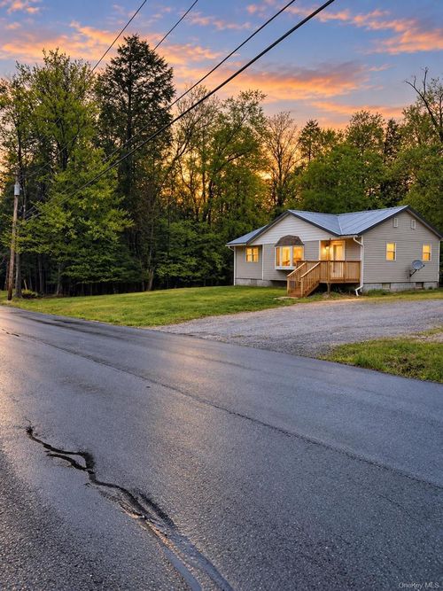 271 Rose Valley Rd, Monticello, NY, 12701-3838 | Card Image