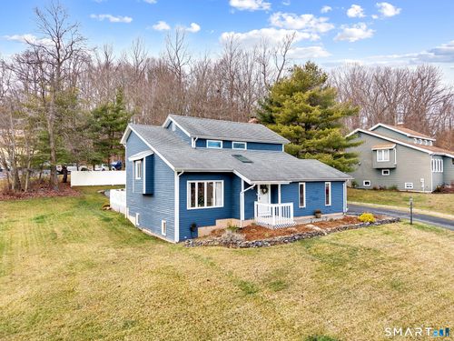22 Harnish Ln, Wallingford, CT, 06492-2864 | Card Image