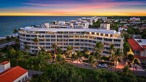apt-g4-100 Royal Palm Way, Palm Beach, FL, 33480-4270 | Card Image