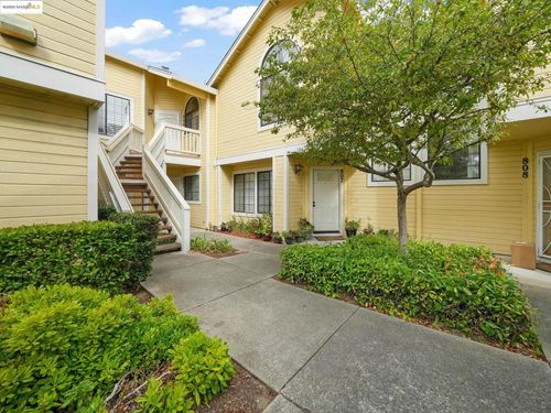 806 Devonwood, Hercules, CA, 94547-3531 | Card Image