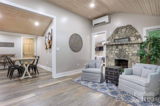 22 Moore Cir, House other with 2 bedrooms, 3 bathrooms and null parking in Black Mountain NC | Image 4
