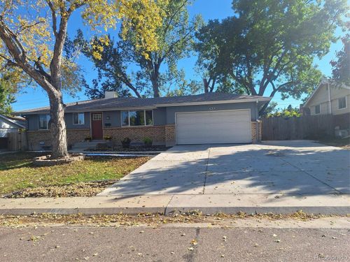 8616 W Utah Ave, Lakewood, CO, 80232-6666 | Card Image