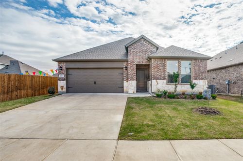 3208 Brady Starr Dr, Aubrey, TX, 76227-1151 | Card Image