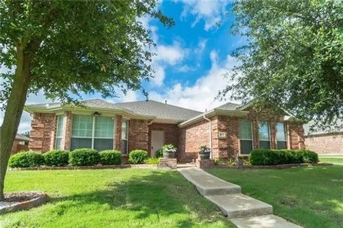 554 Wyoming Dr, Murphy, TX, 75094-3656 | Card Image