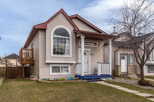 135 Covewood Close Ne, Calgary, AB, T3K4Z8 | Card Image