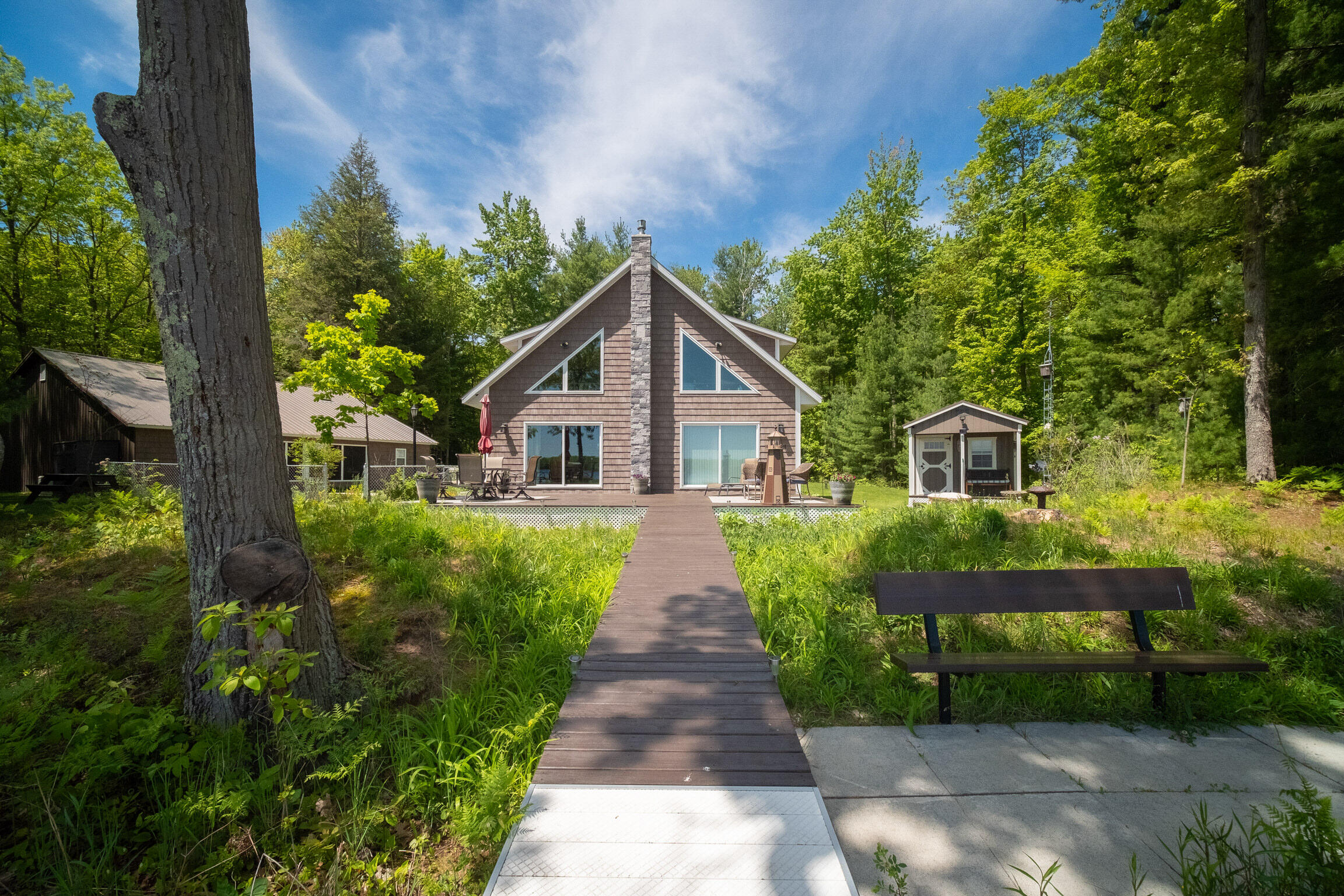 Pine Lake Rd, Wellston, MI 49689