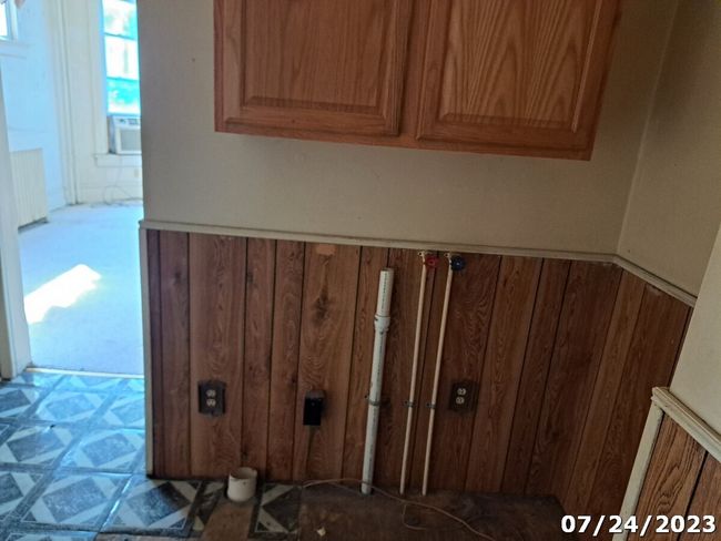 102 W Hackett St, House other with 4 bedrooms, 2 bathrooms and null parking in Carlisle IN | Image 14