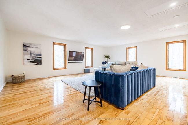 6 Bluff Point Dr, House other with 5 bedrooms, 2 bathrooms and 5 parking in Calabogie ON | Image 25