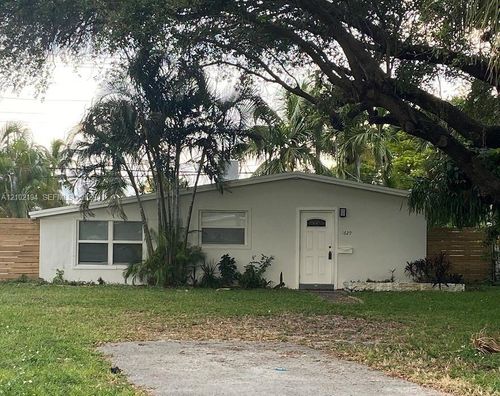 1629-1629 Ne 178th St, North Miami Beach, FL, 33162-1405 | Card Image