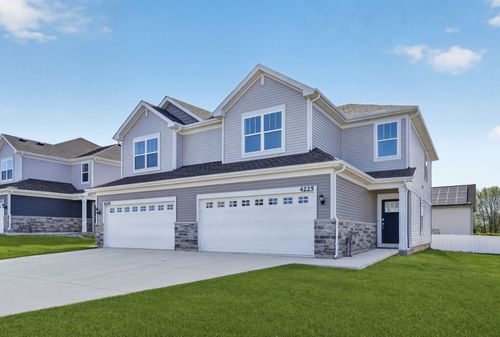 4225 Meadowridge Rd, Woodstock, IL, 60098-3697 | Card Image