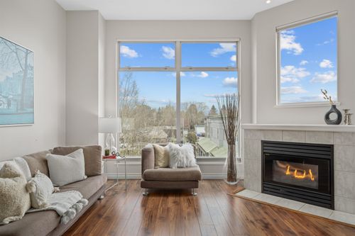 307-19131 Ford Rd, Pitt Meadows, BC, V3Y2R5 | Card Image