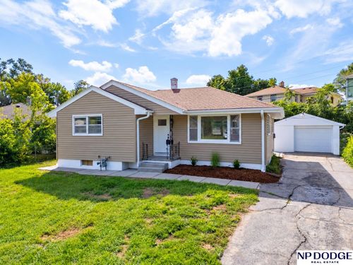 4451 Ellison Ave, Omaha, NE, 68111-1439 | Card Image