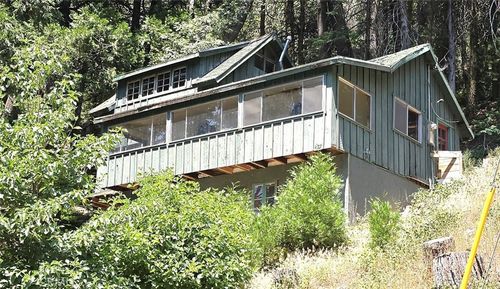 435 Blue Jay Canyon Rd, Blue Jay, CA, 92317 | Card Image