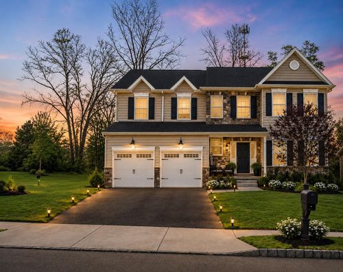 3009 Lynwood Ct, PENNSBURG, PA, 18073-1219 | Card Image