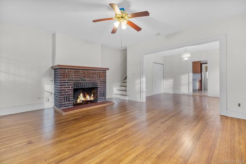 249 Roberts Avenue, Yonkers, NY, 10703 | Card Image